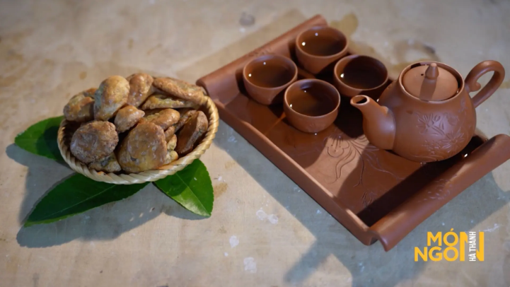 Bánh chả lá chanh - tinh hoa ẩm thực phố cổ